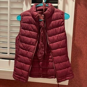 Ultra light puffer vest